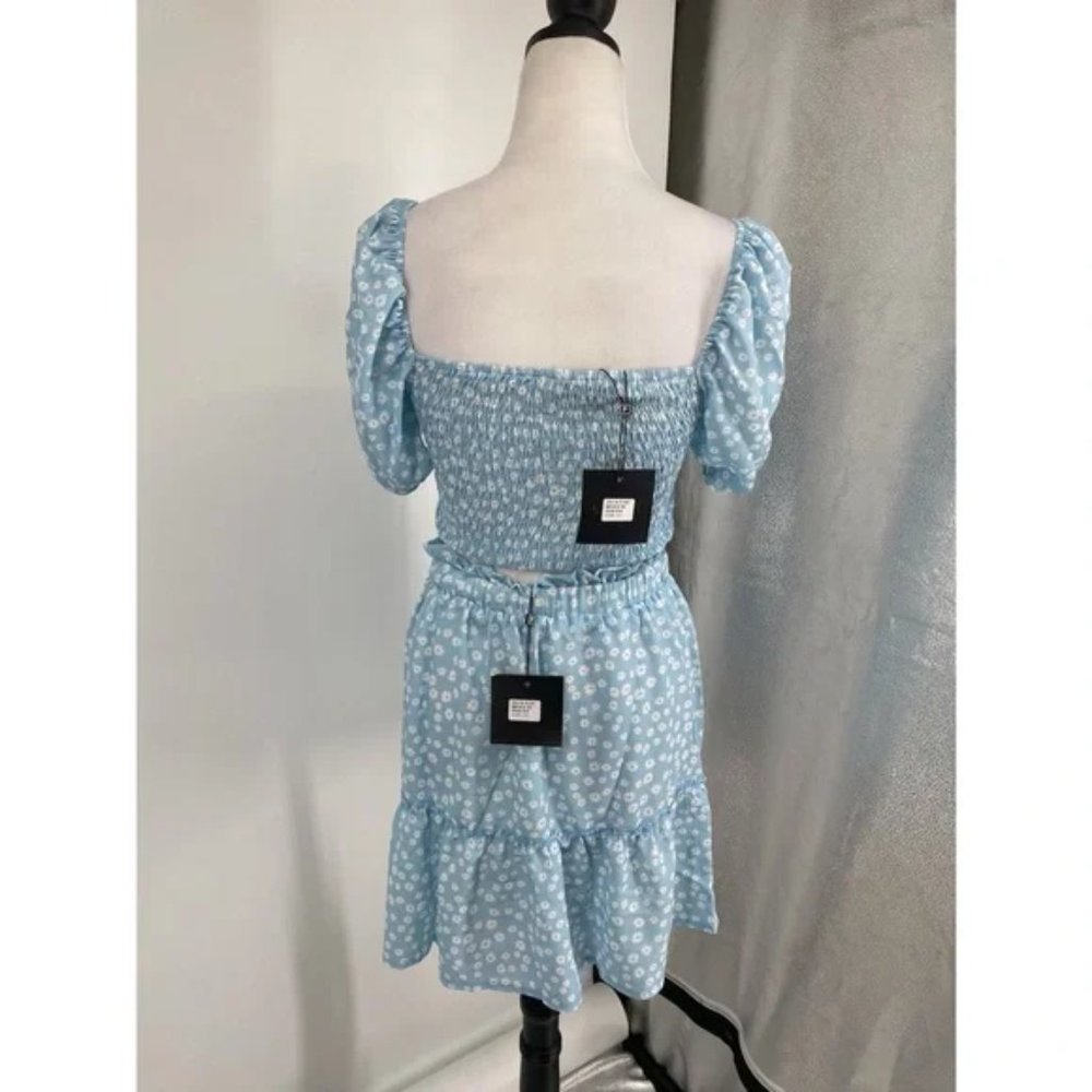 Blue Floral Print Short Sleeve Crop Top and High Waist Mini Skirt Two Piece Set - Picture 10 of 11